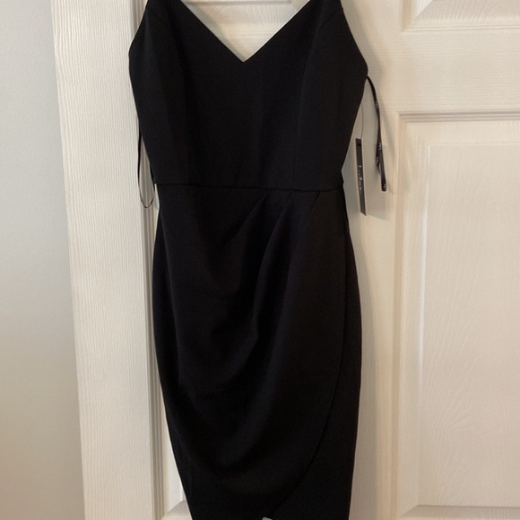 LULUS Dress size S brand new with tag color black length 33” bust 26” - Picture 5 of 12